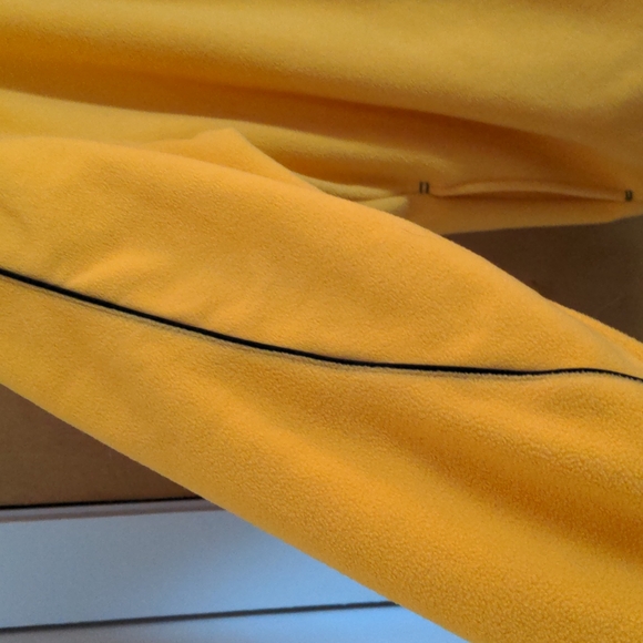 Zip up sweater/jacket - Picture 3 of 7